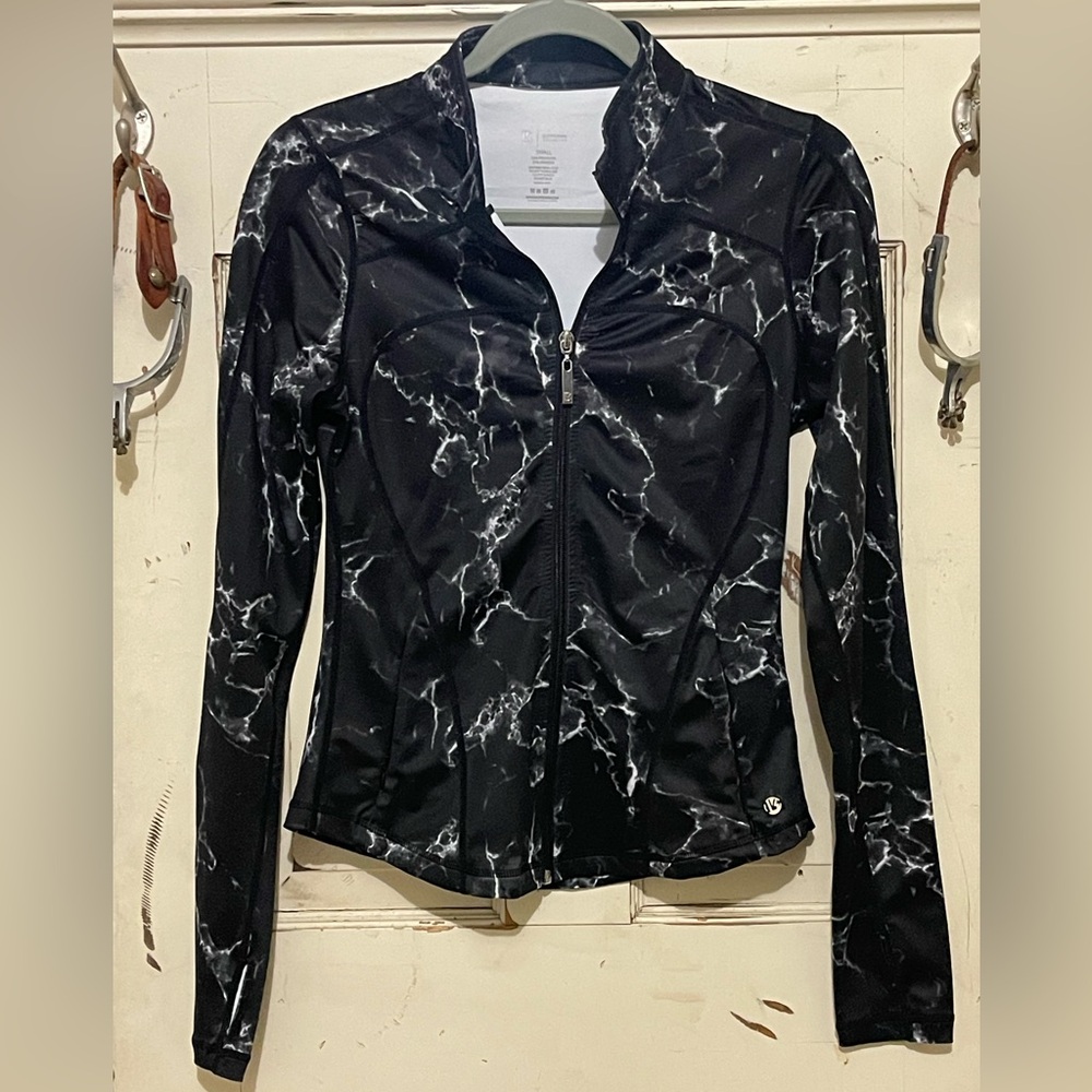 BuffBunny Black and White Marble Quarter Zip Top (NWOT)
